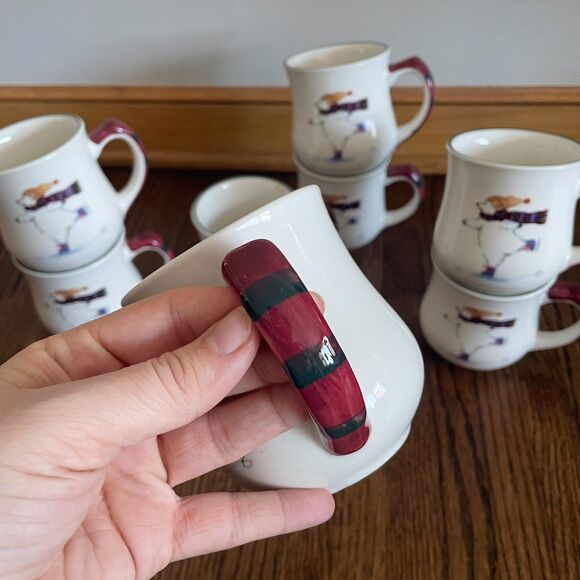 Set of 8 Pfaltzgraff Polar Bear Mugs 14 oz Ice Skating Bear With Hat - Picture 6 of 9